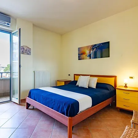 Adelina 2 - Myho Casa アパート トルトレート